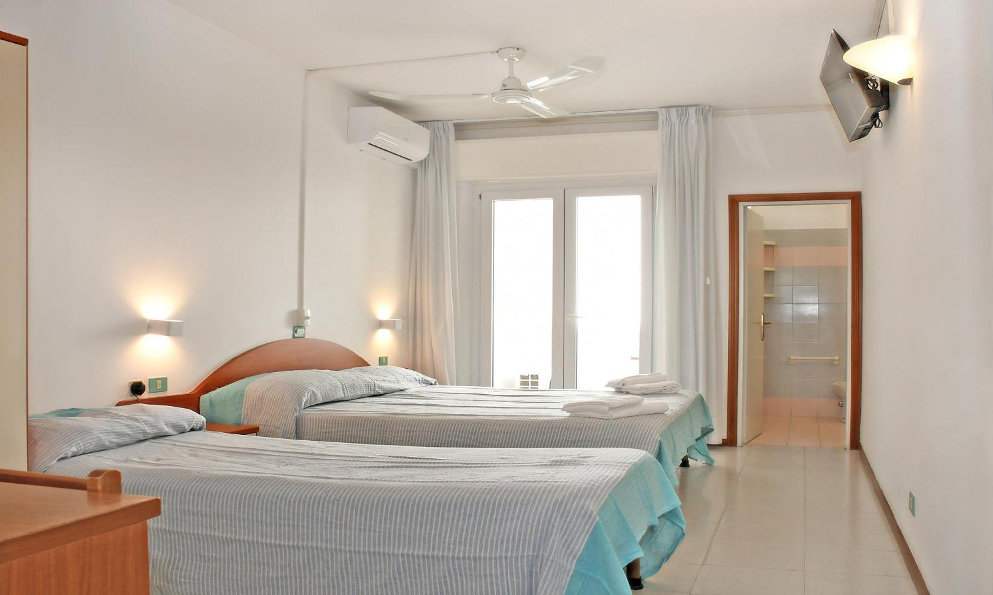 Hotel Exclusive In Pieno Centro - Nuova Gestione 2025 Riccione Dış mekan fotoğraf